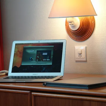 Hotell Wettstein 3*